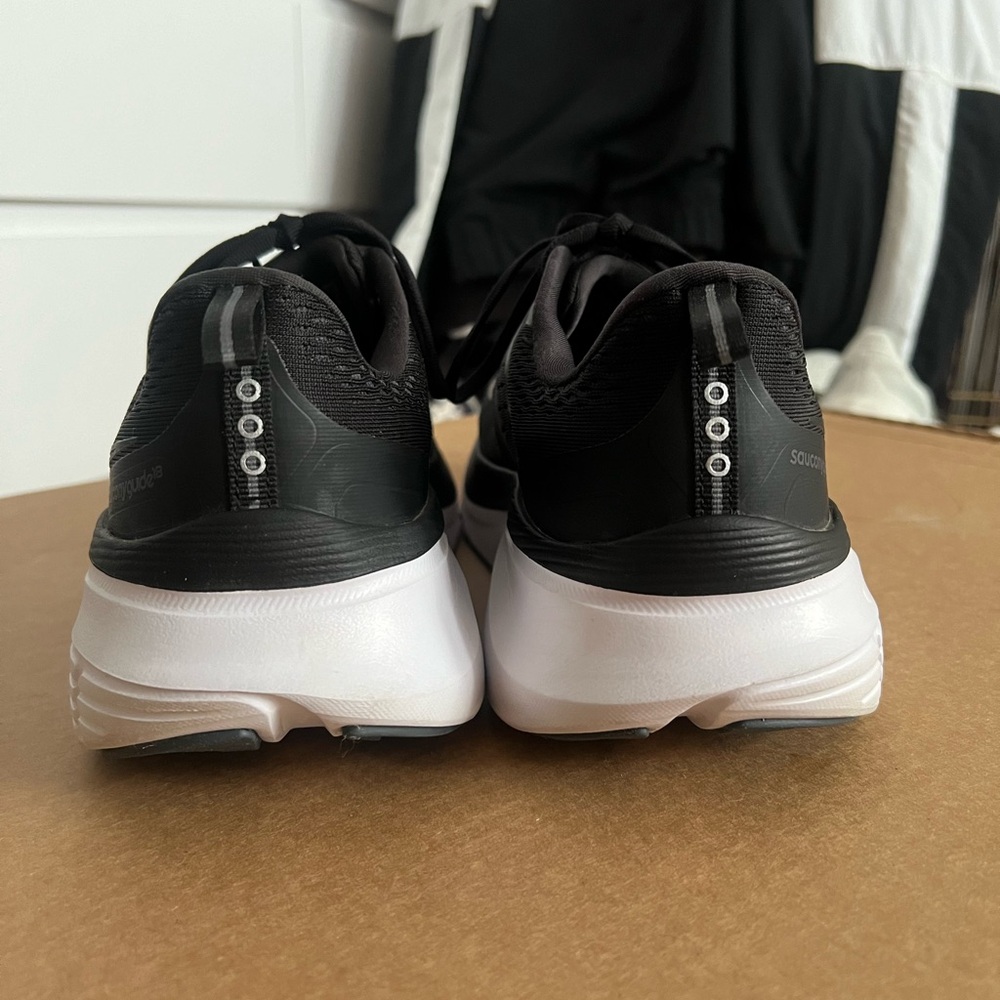 Saucony Guide - Picture 5 of 5